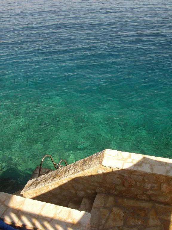 Villa Amalia Chalki Town Esterno foto